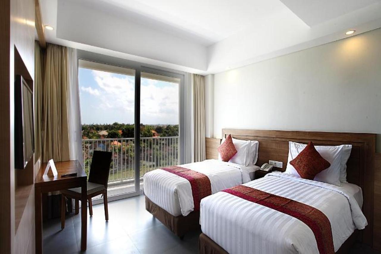Paragon Hotel Seminyak Екстериор снимка