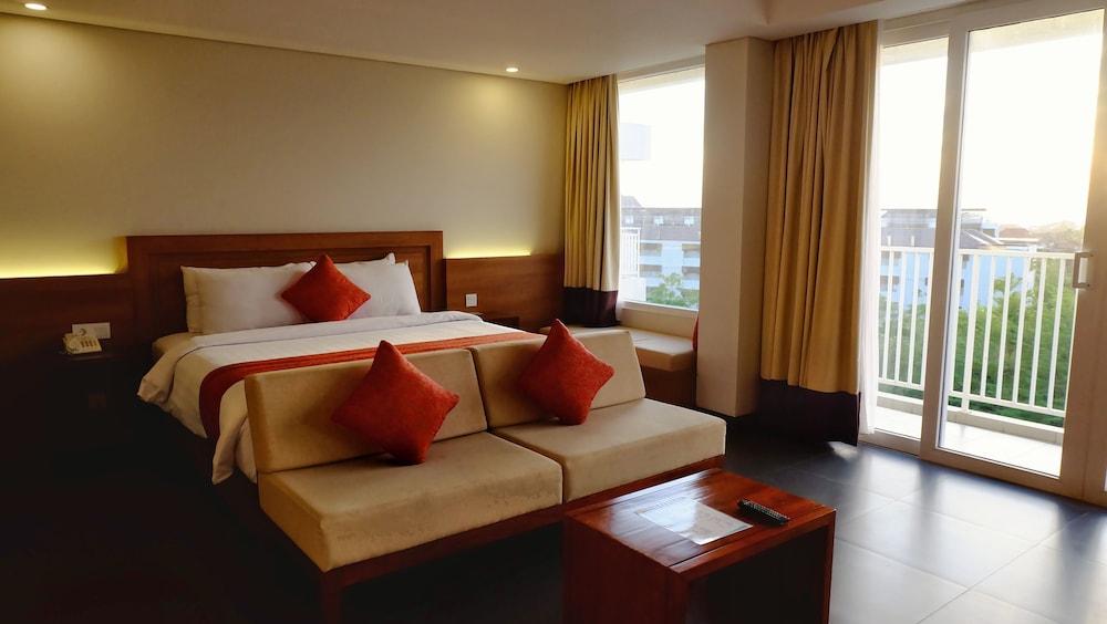 Paragon Hotel Seminyak Екстериор снимка