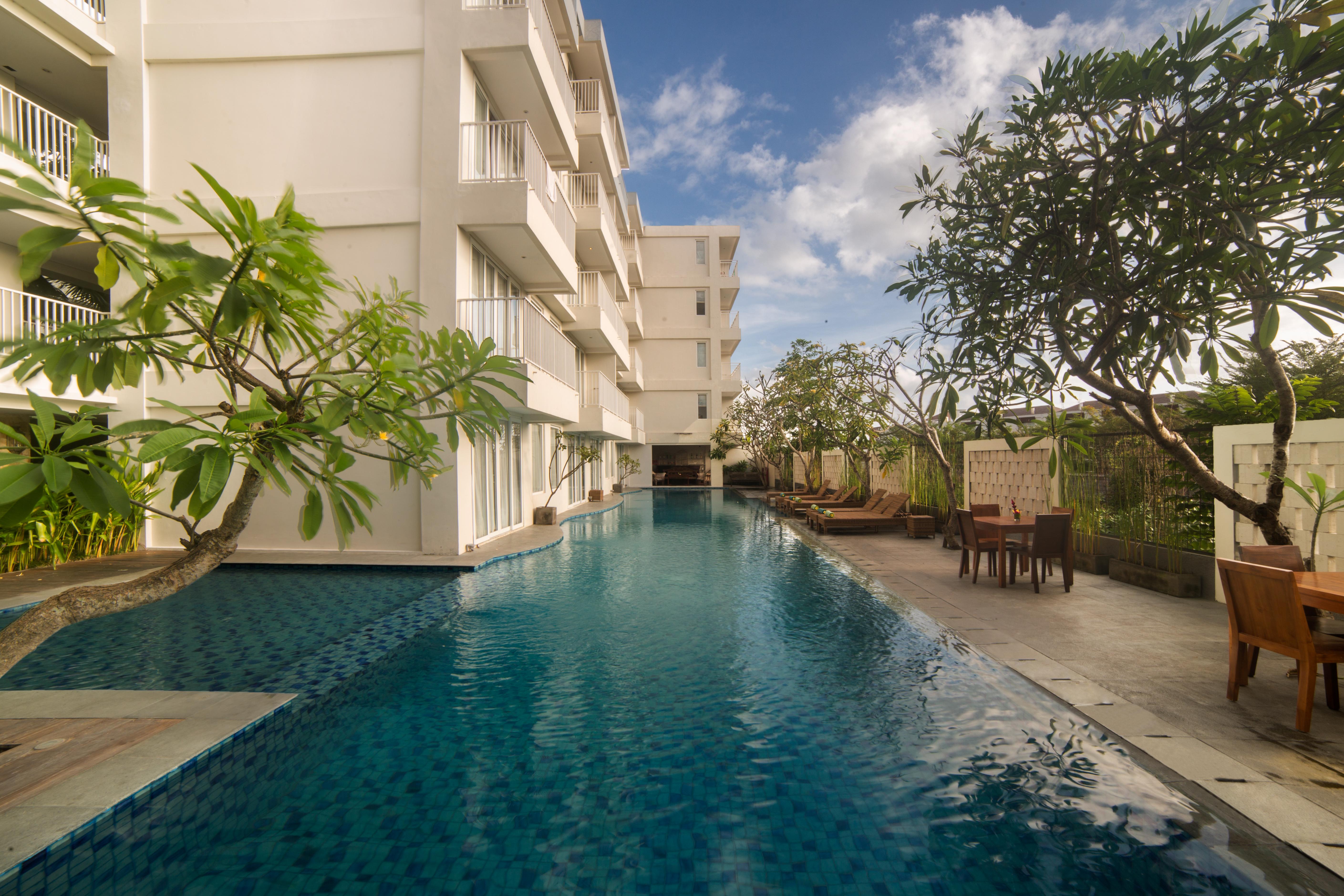 Paragon Hotel Seminyak Екстериор снимка