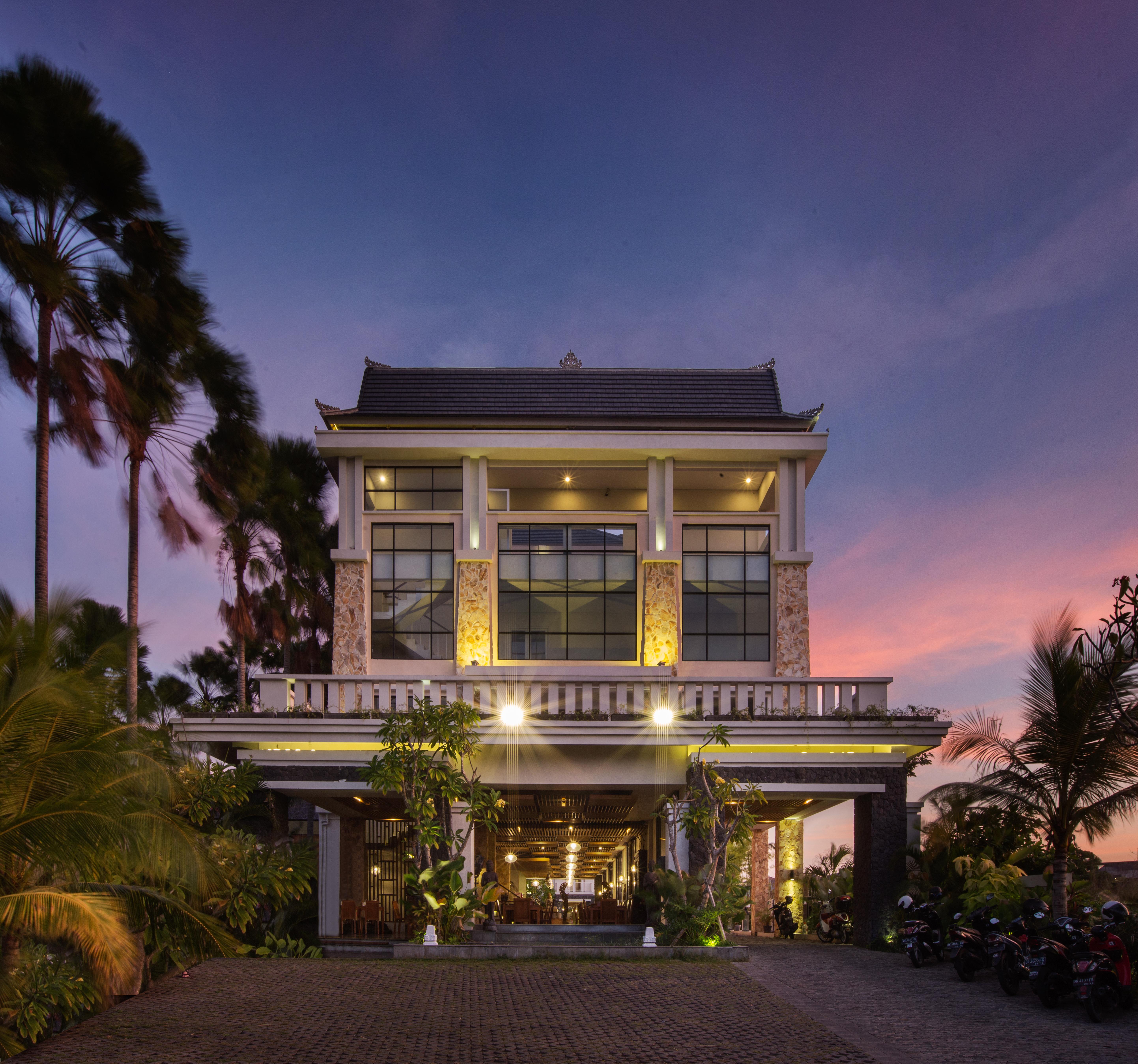 Paragon Hotel Seminyak Екстериор снимка