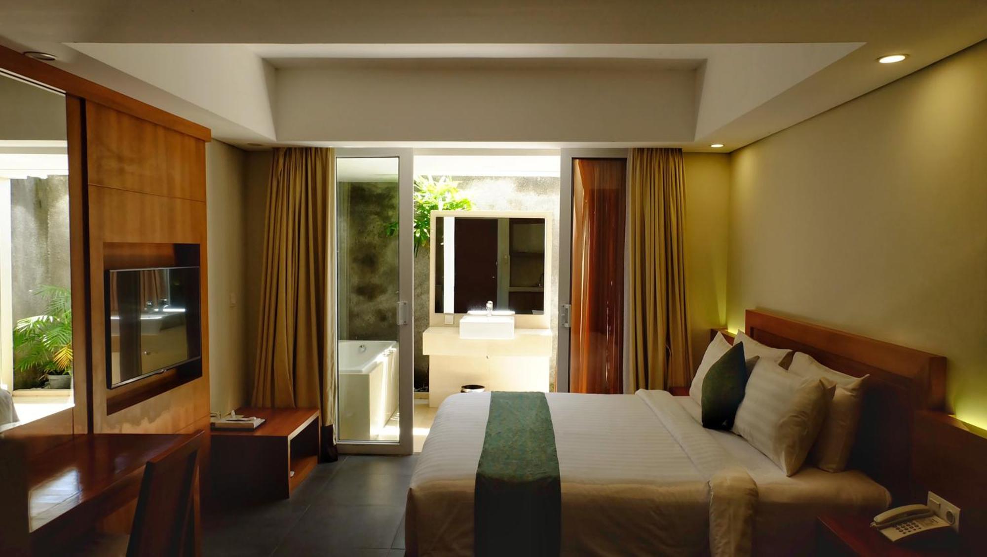 Paragon Hotel Seminyak Екстериор снимка