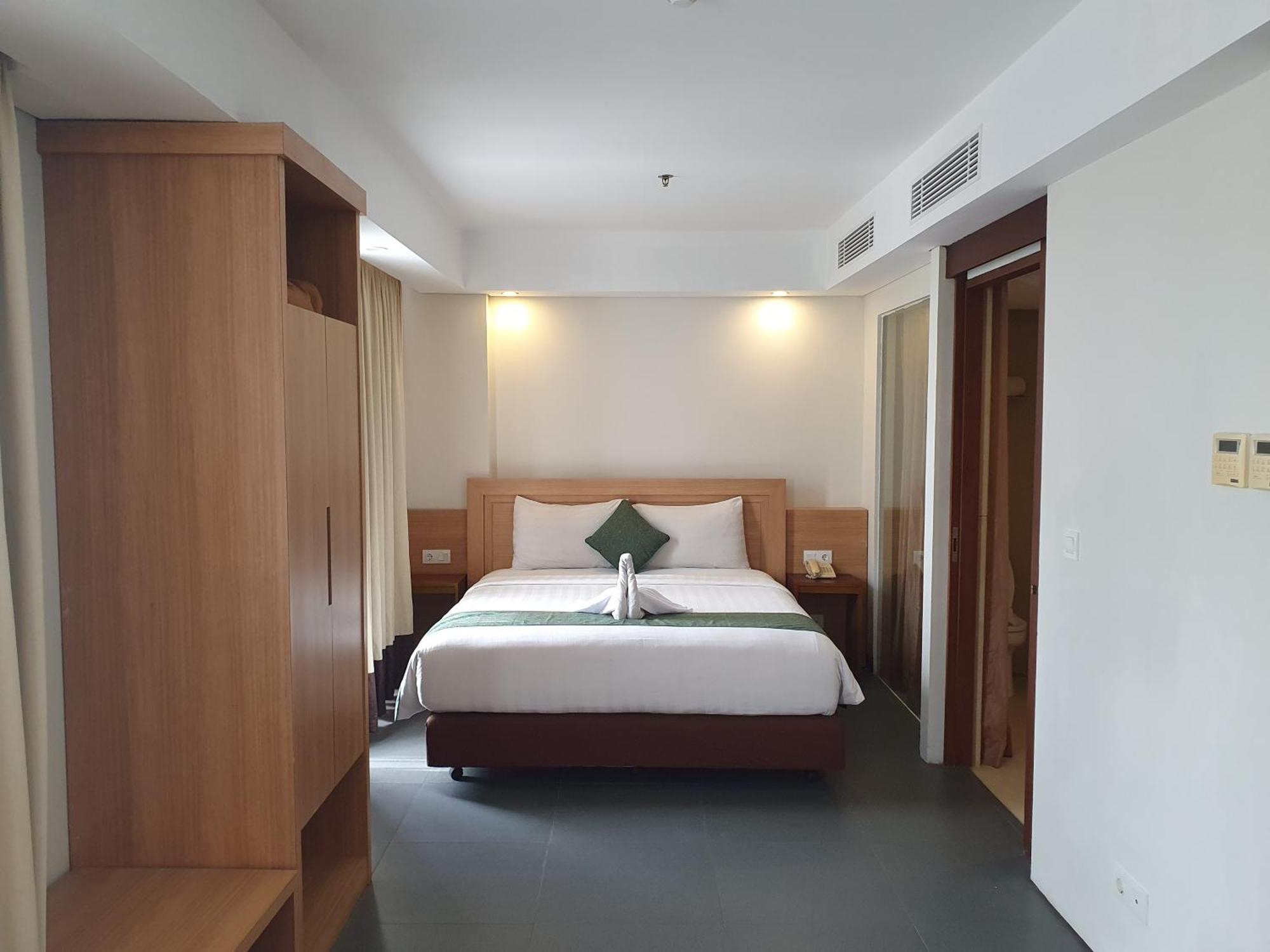 Paragon Hotel Seminyak Екстериор снимка
