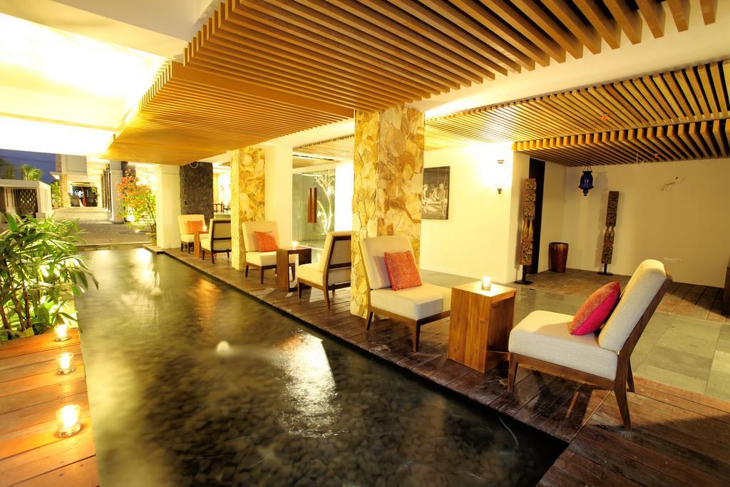 Paragon Hotel Seminyak Екстериор снимка