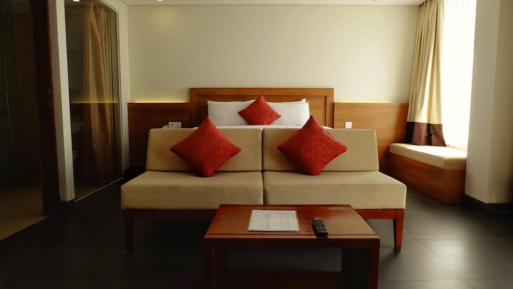 Paragon Hotel Seminyak Екстериор снимка