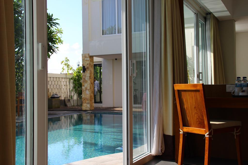 Paragon Hotel Seminyak Екстериор снимка